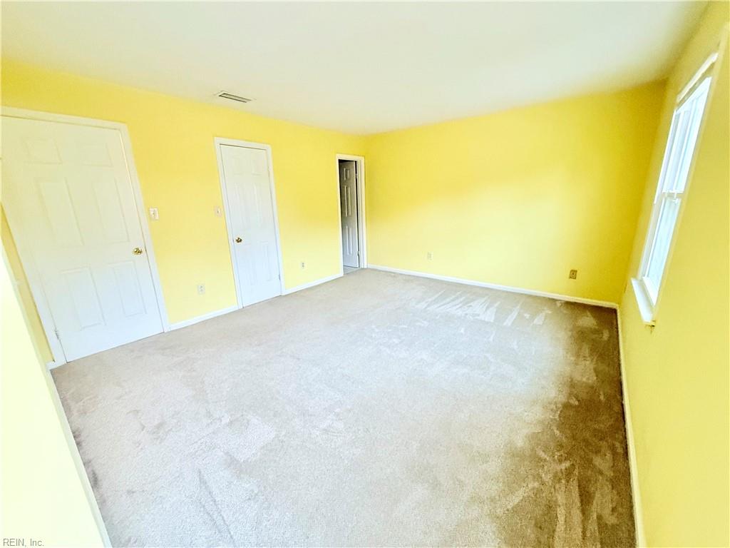 1309 Smyrna CIR