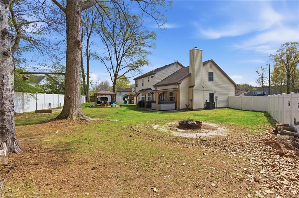 902 Copley CT