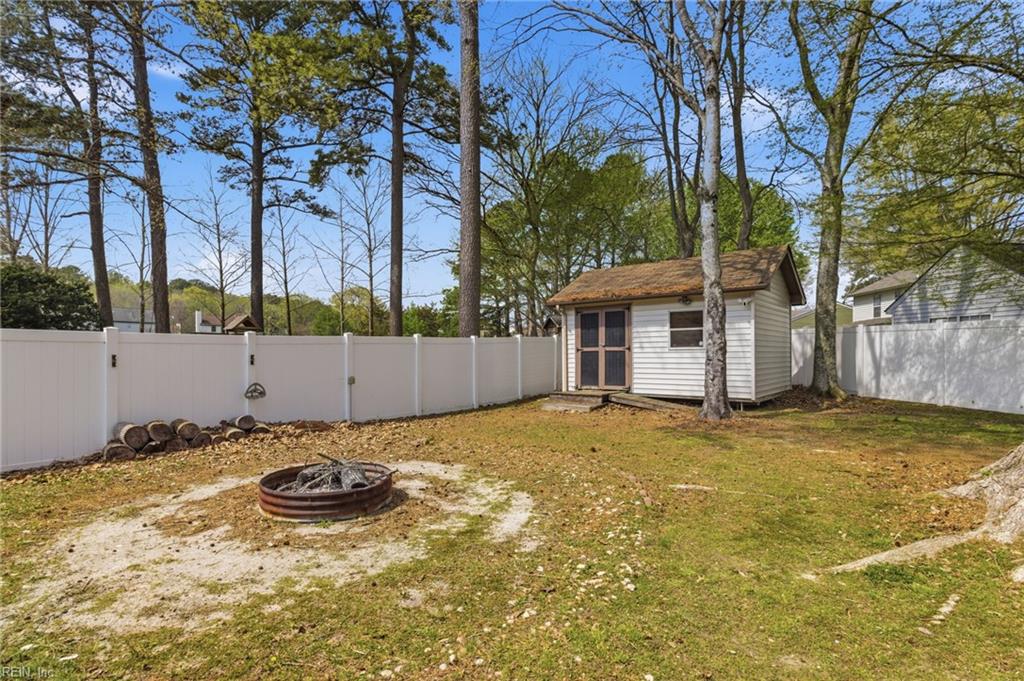902 Copley CT