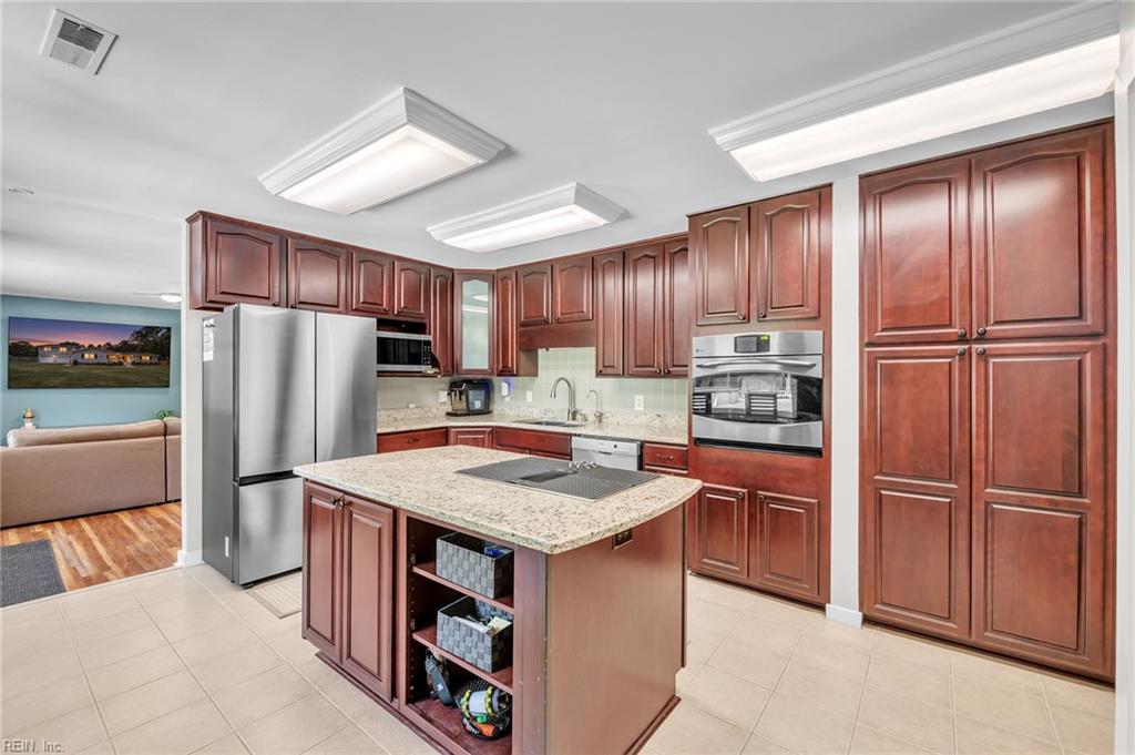 2244 Benefit RD