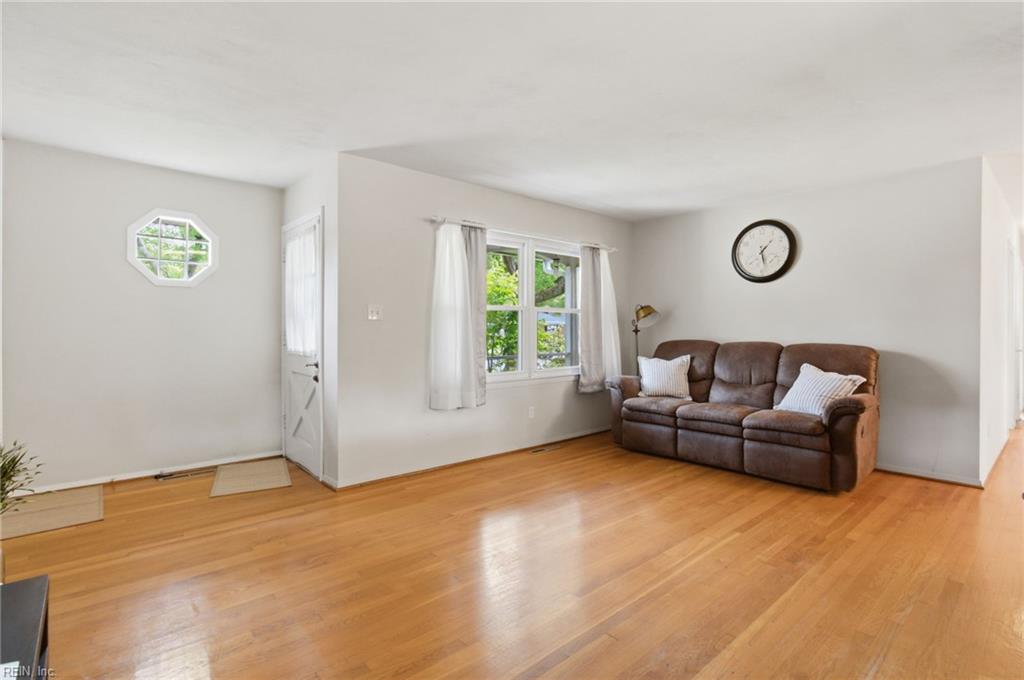 157 Upperville RD