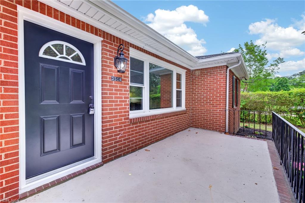 3516 Heutte DR