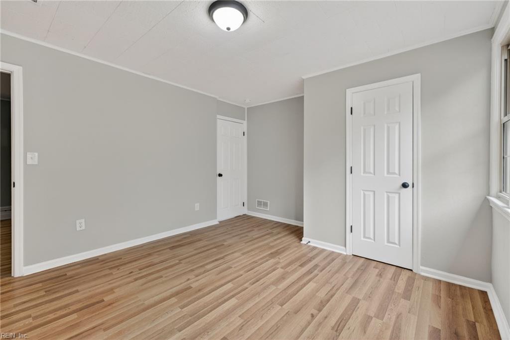 3516 Heutte DR