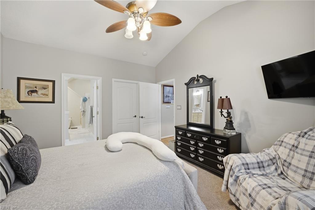 909 Becontree CT