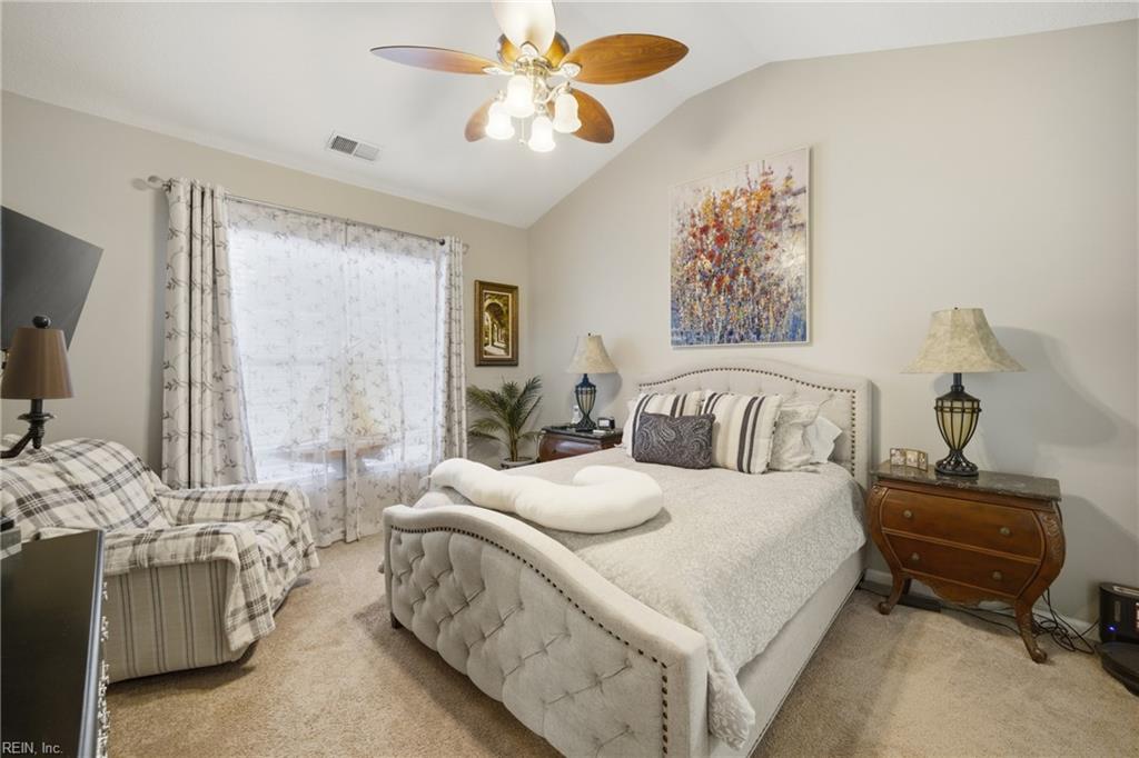 909 Becontree CT