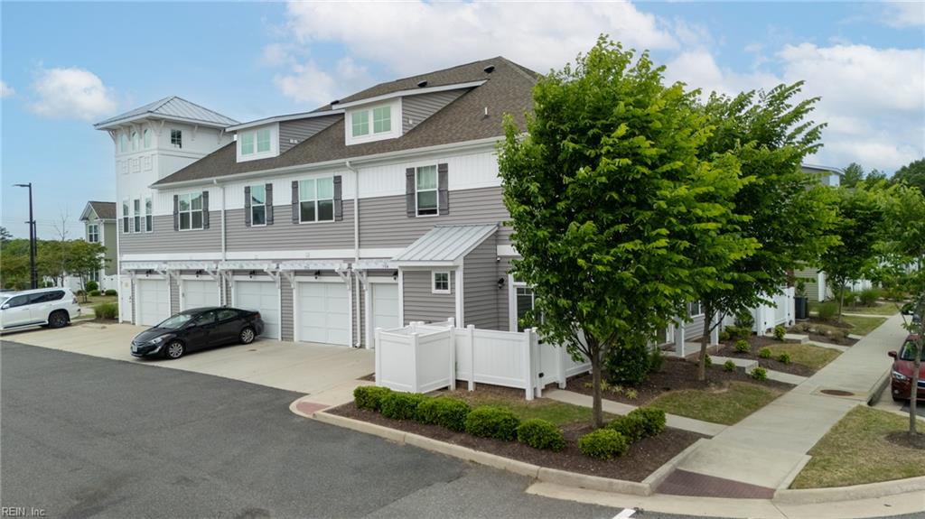 304 Fishers CT