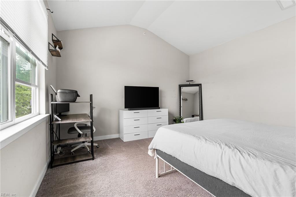 304 Fishers CT