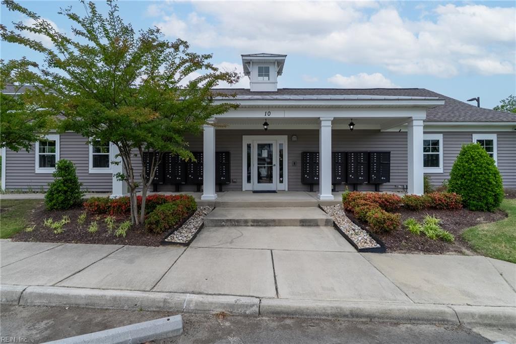 304 Fishers CT