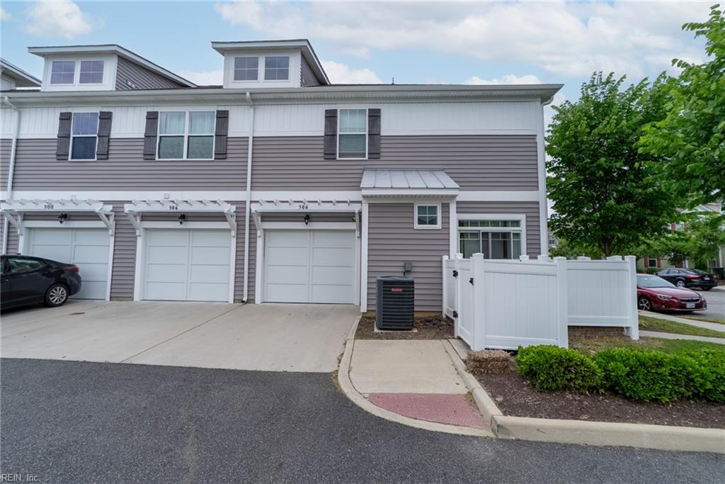 304 Fishers CT