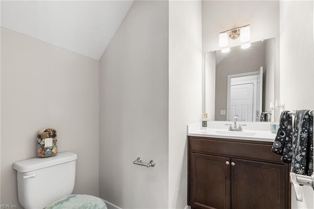 304 Fishers CT