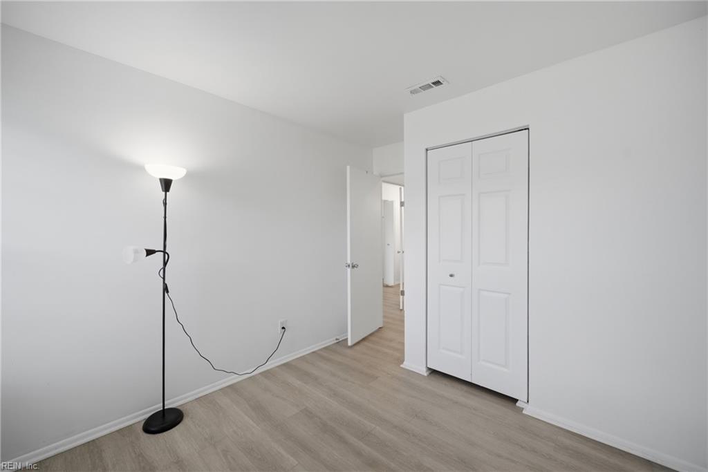 514 Summit CT
