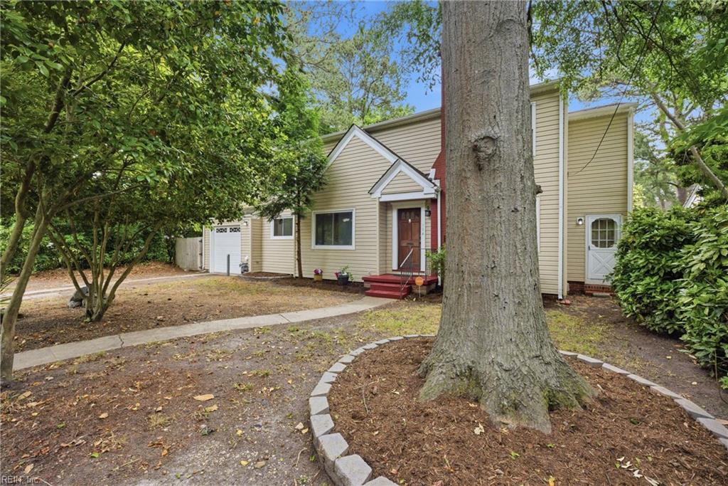 104 E Severn RD