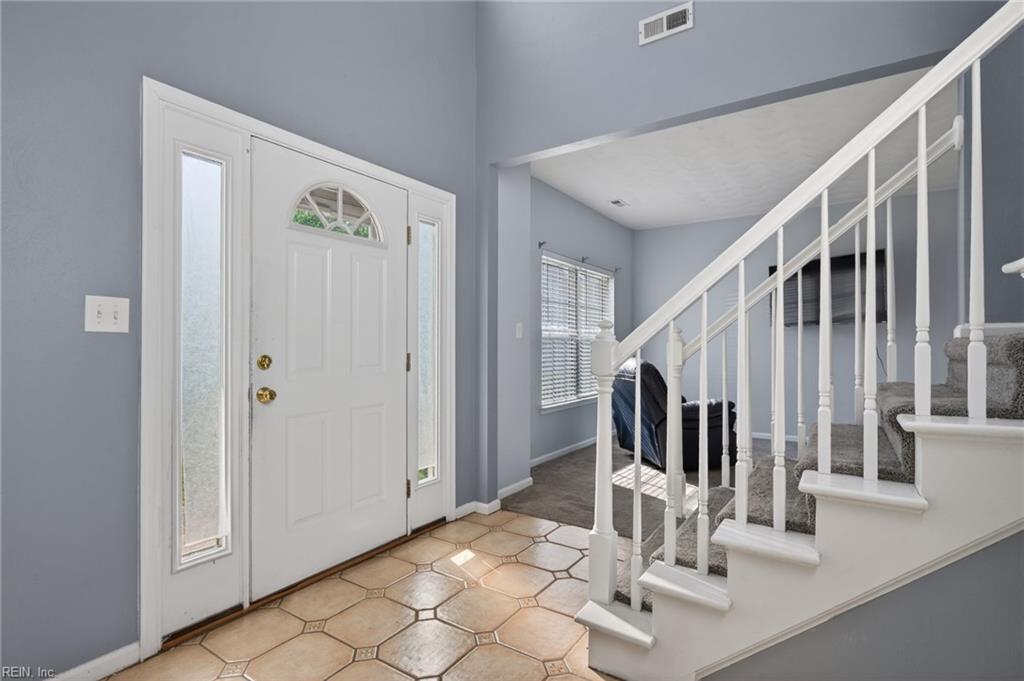 2217 Arrowstone CT