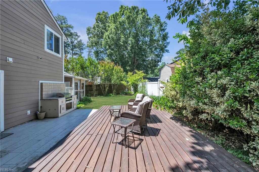 1781 Barkading LN Suit