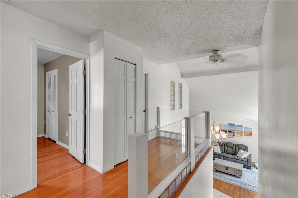 1781 Barkading LN Suit