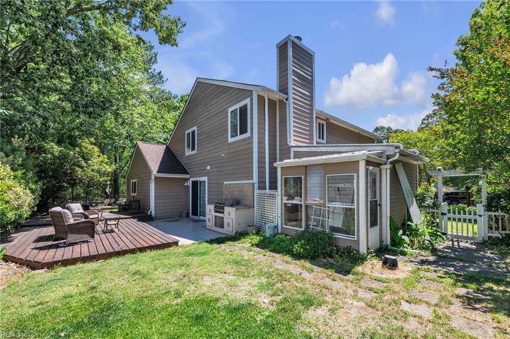 1781 Barkading LN Suit