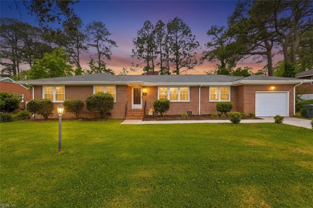 413 Shoreline DR