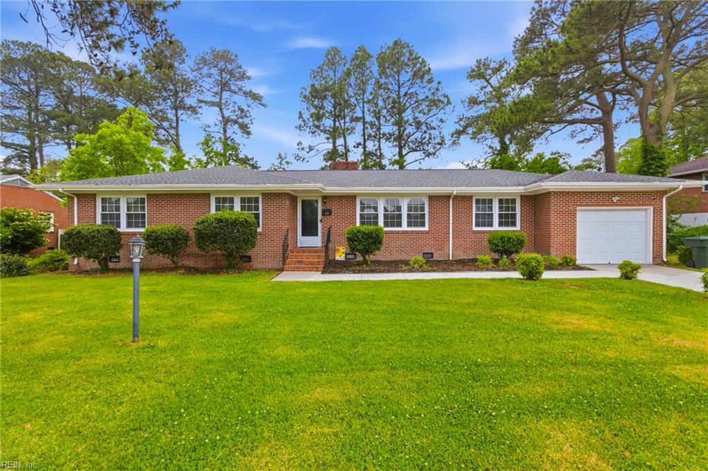 413 Shoreline DR