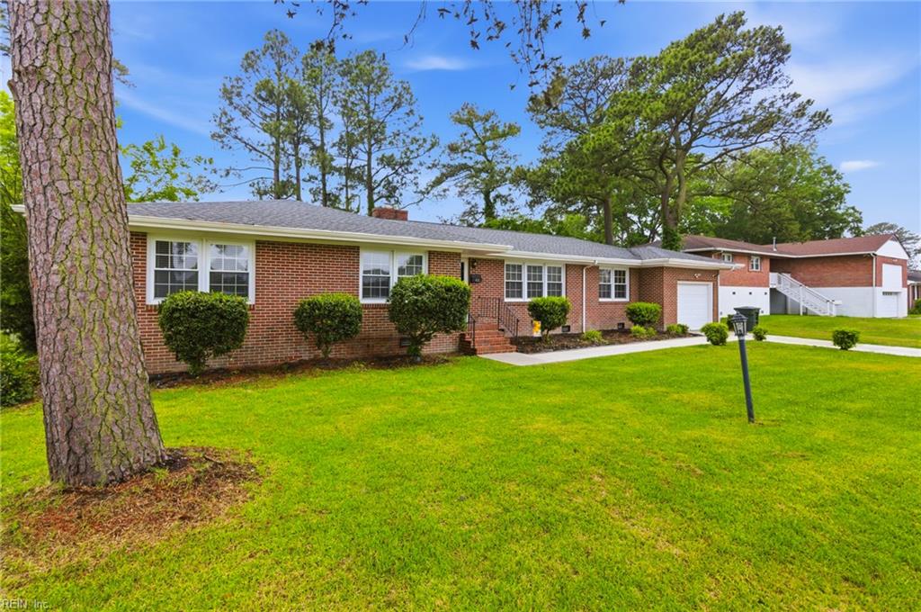 413 Shoreline DR