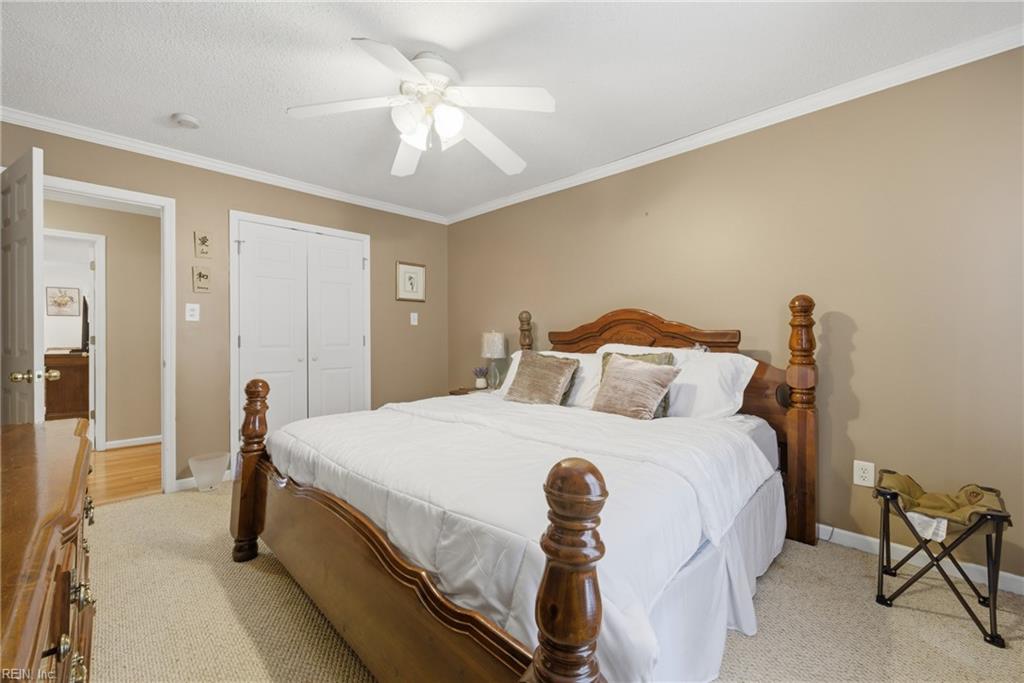 308 Meadow CIR