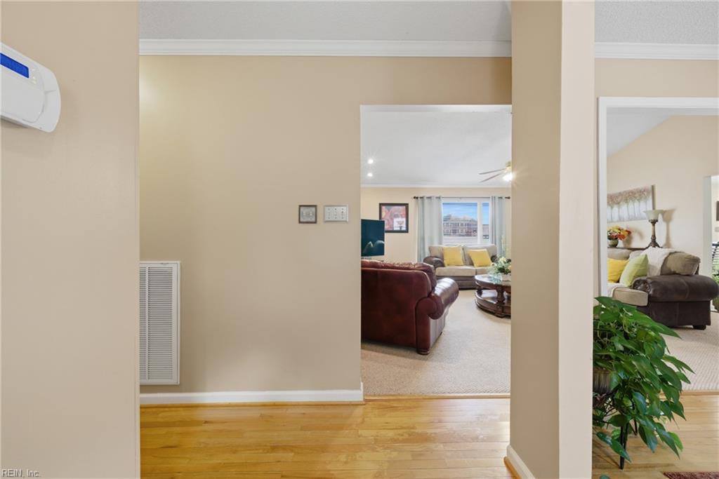 308 Meadow CIR