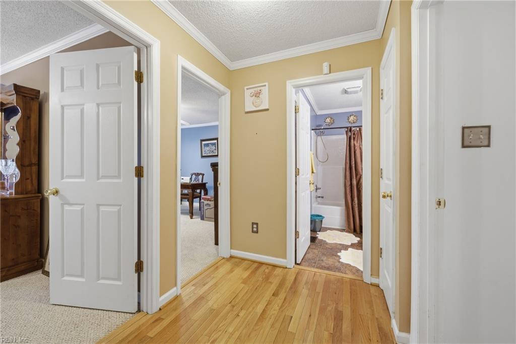 308 Meadow CIR