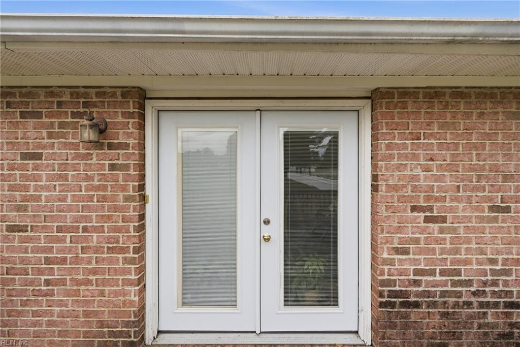 308 Meadow CIR