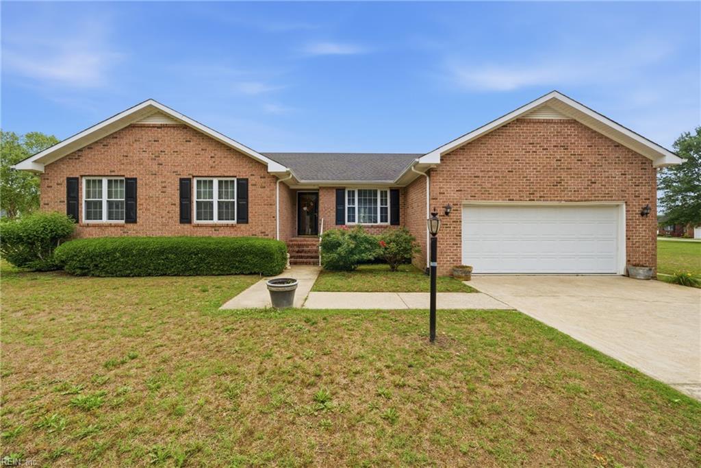 308 Meadow CIR