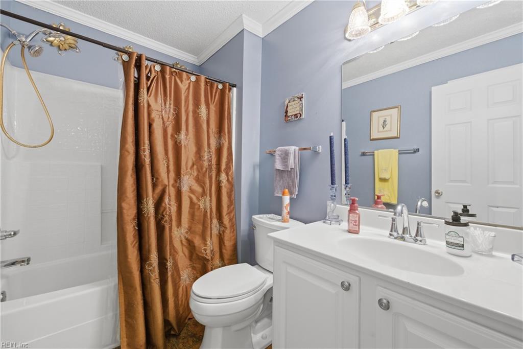 308 Meadow CIR