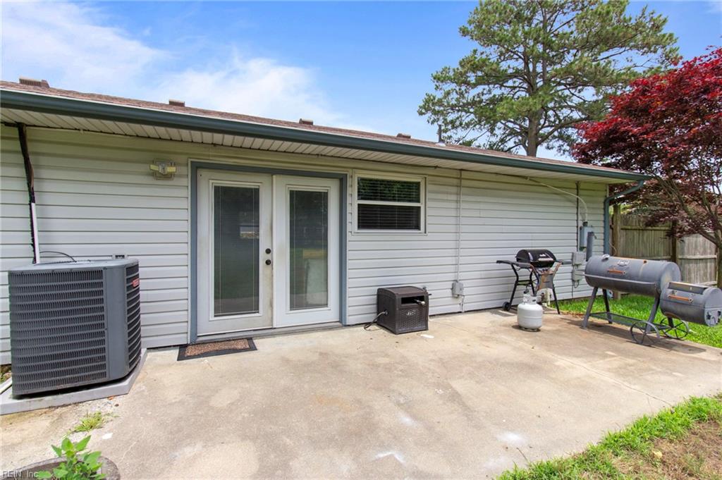 2625 N Nansemond DR