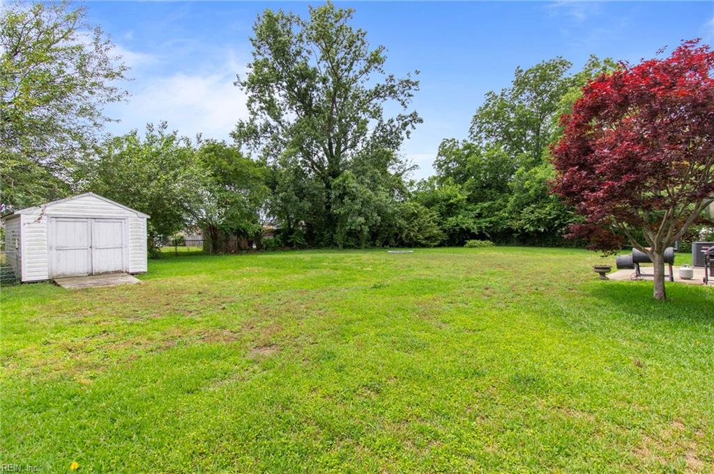 2625 N Nansemond DR
