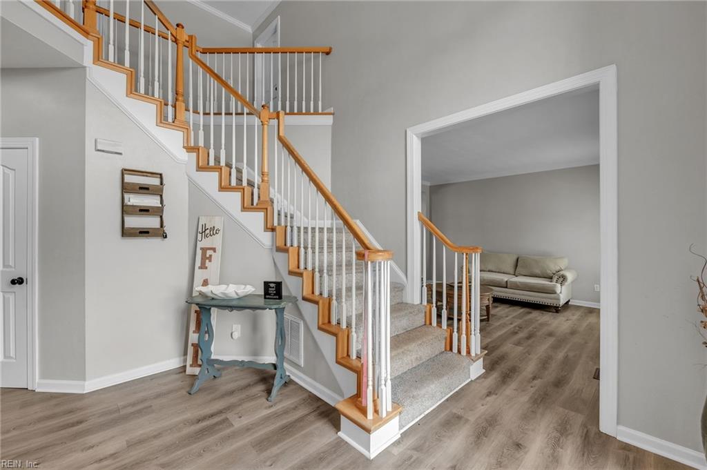 404 Vespasian CIR