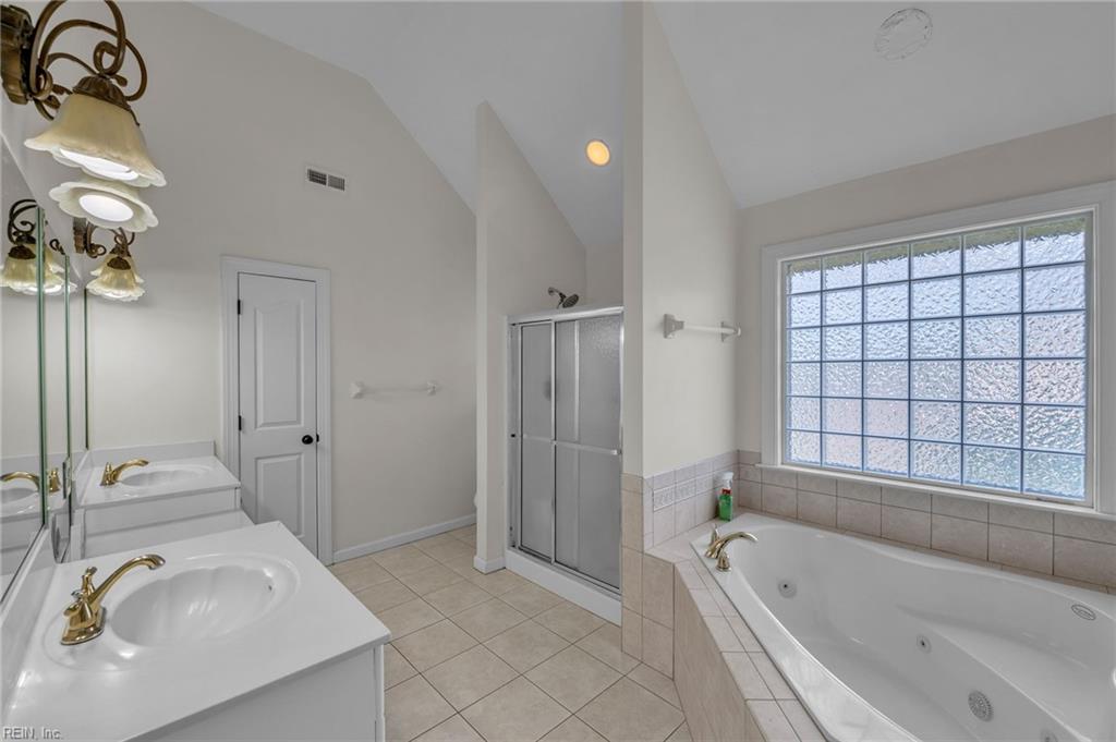 404 Vespasian CIR