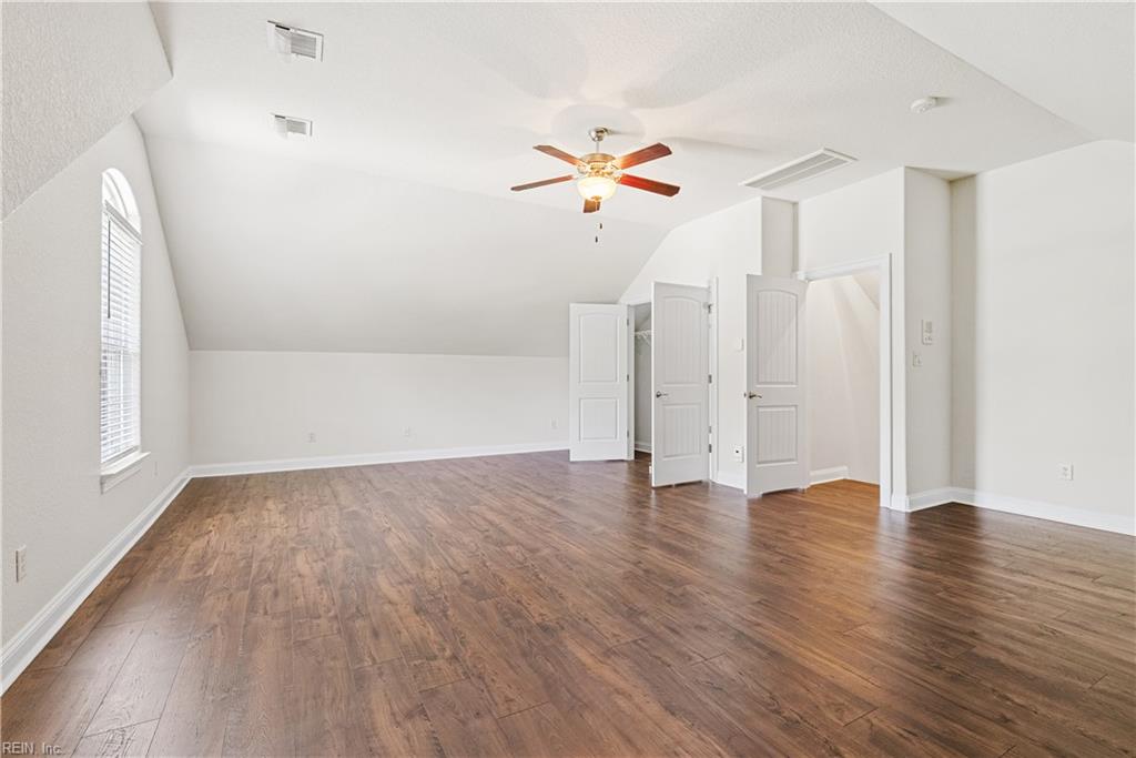 1403 Rotunda AVE