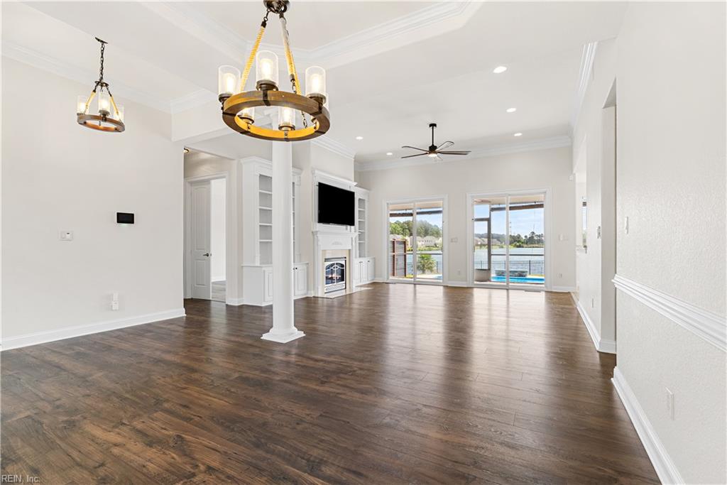 1403 Rotunda AVE