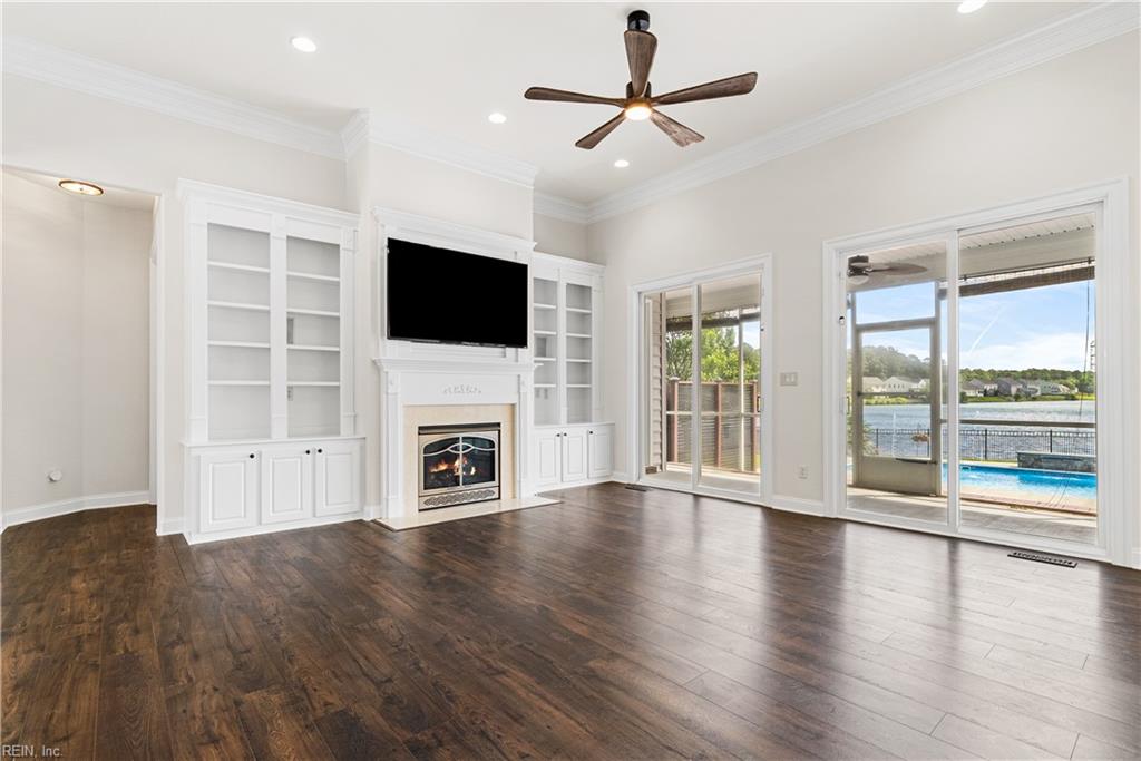 1403 Rotunda AVE