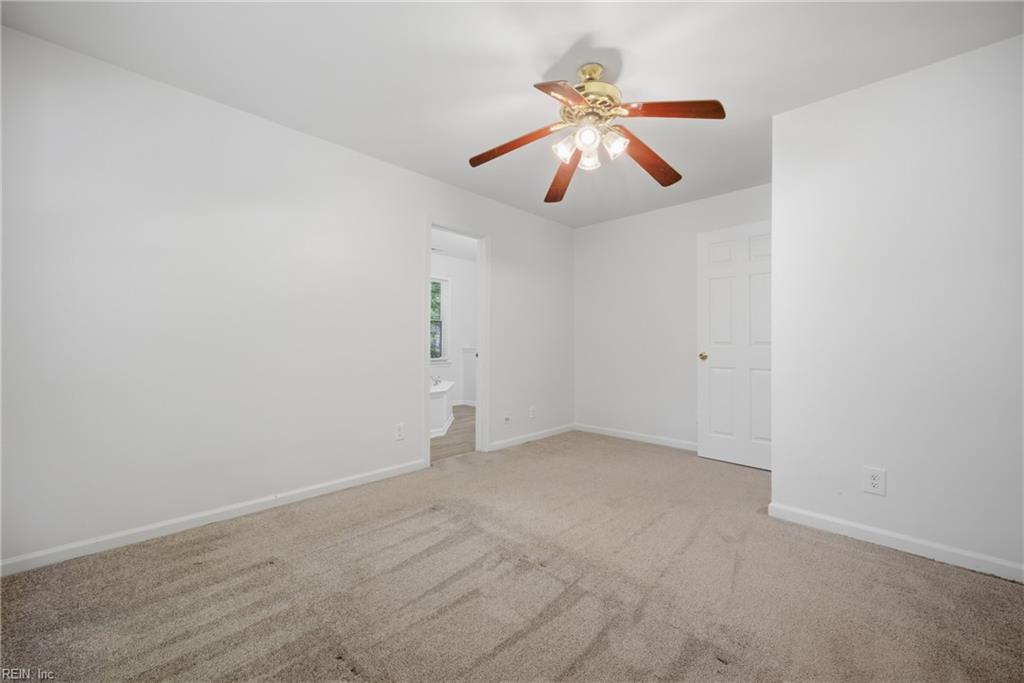 1113 Crystalwood CIR