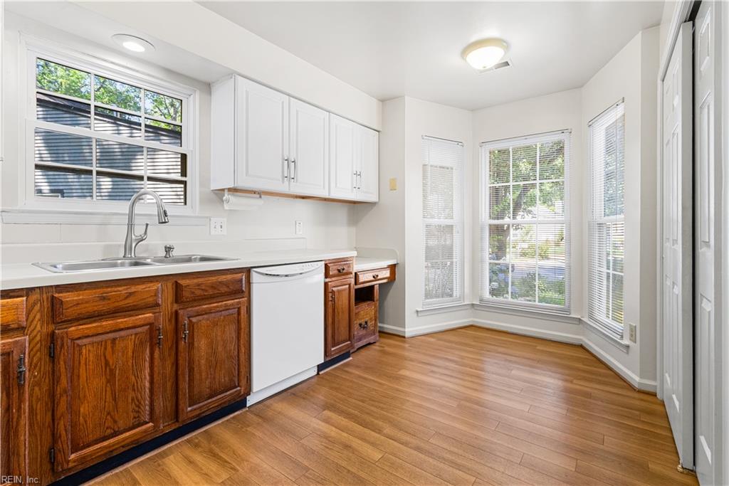 150 Hidden Lake PL