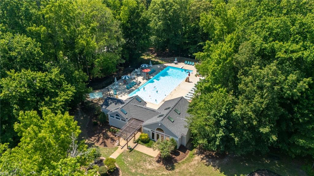 150 Hidden Lake PL