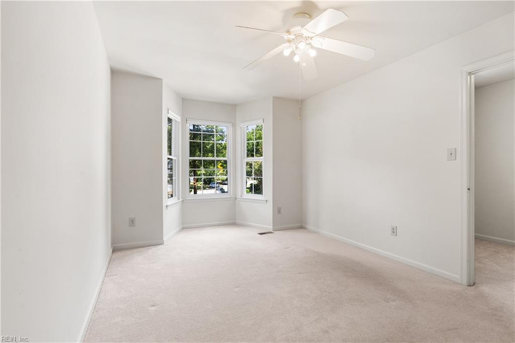 150 Hidden Lake PL