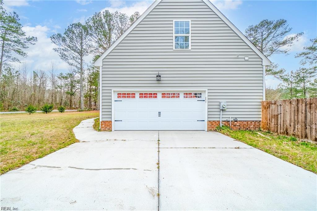 273 Collins RD