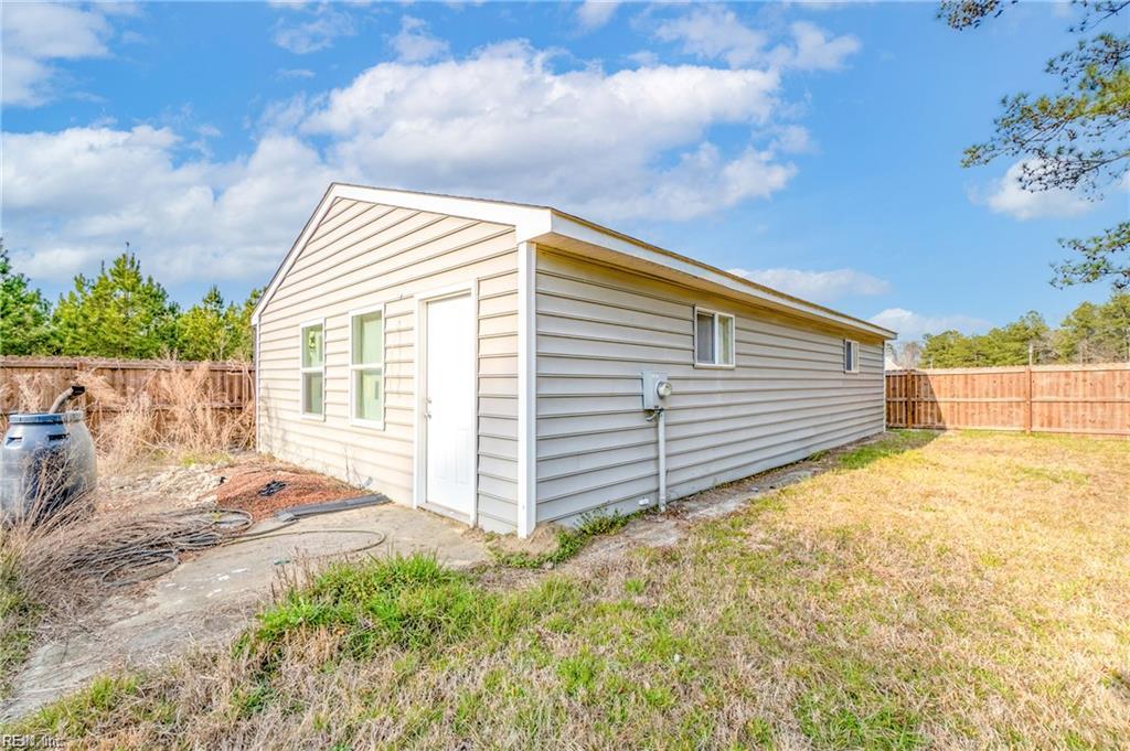 273 Collins RD