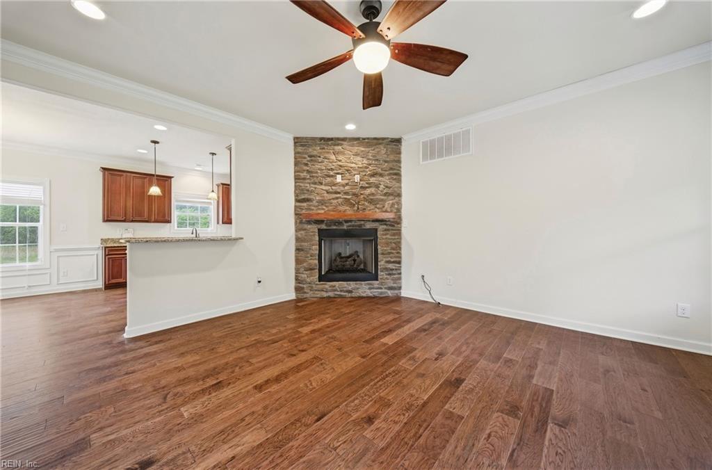 273 Collins RD