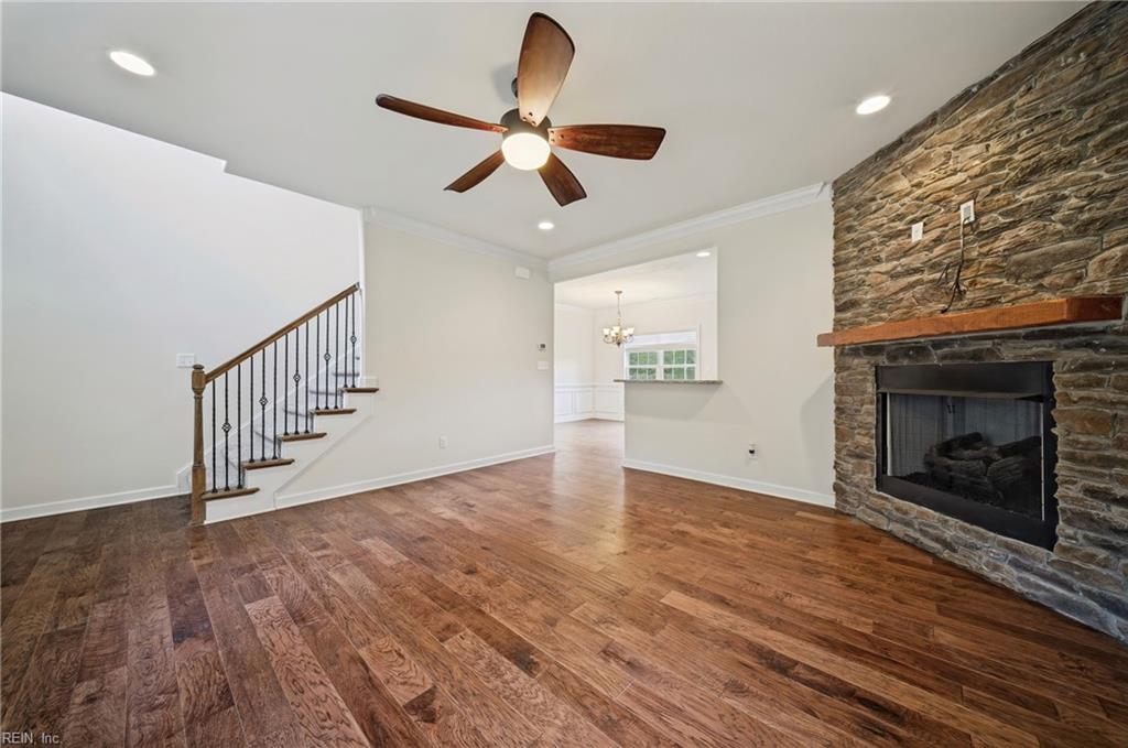 273 Collins RD