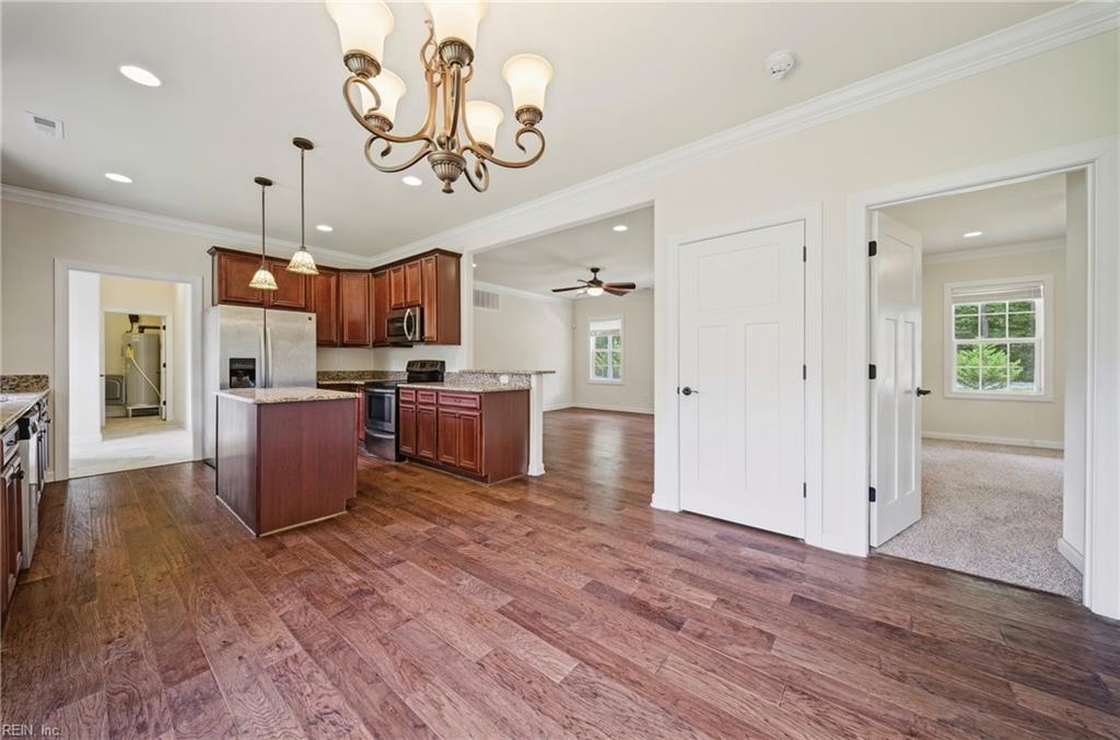 273 Collins RD
