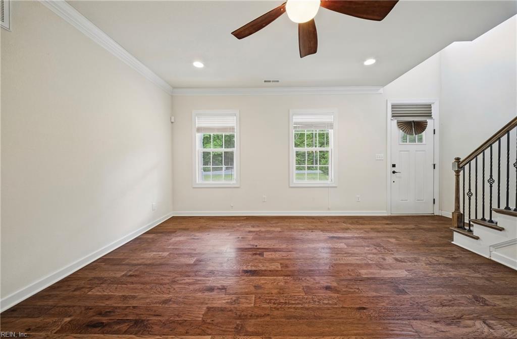 273 Collins RD