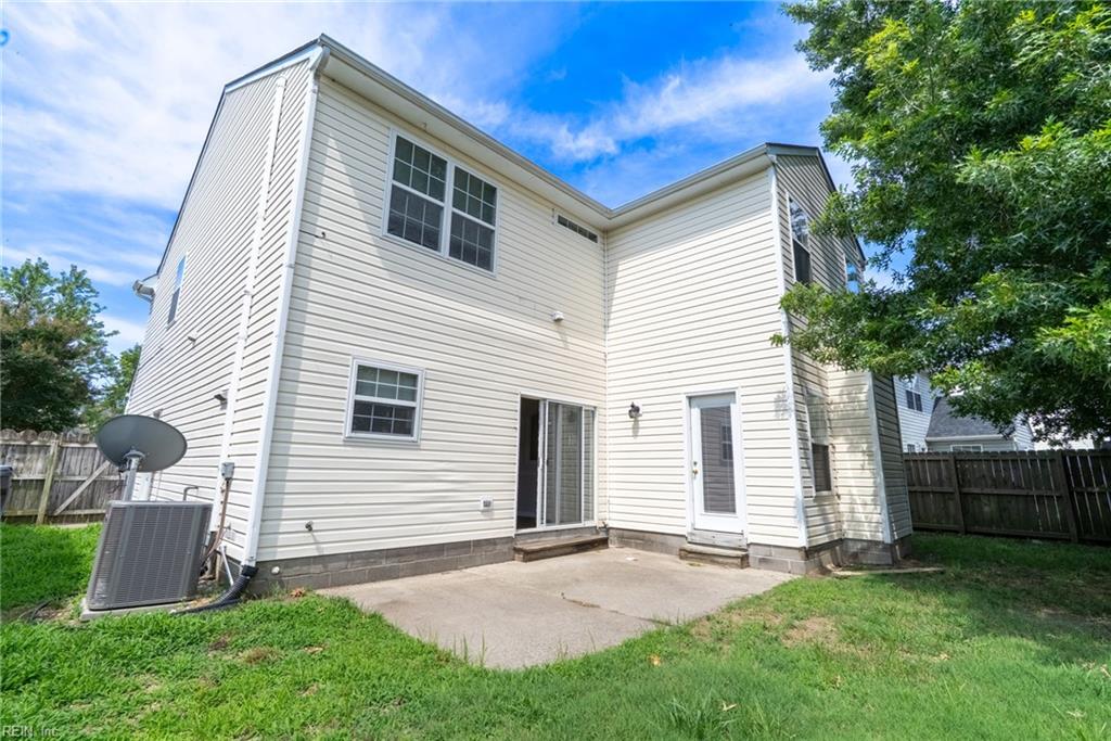 1576 Stewards WAY