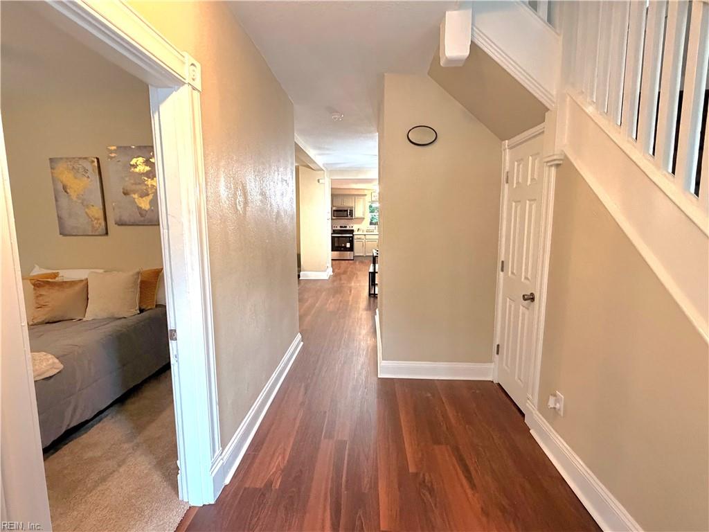 66 Elm AVE