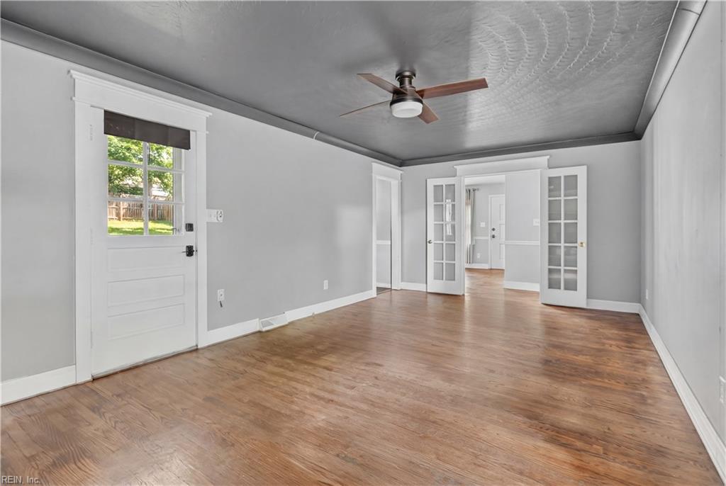 34 Roberta DR