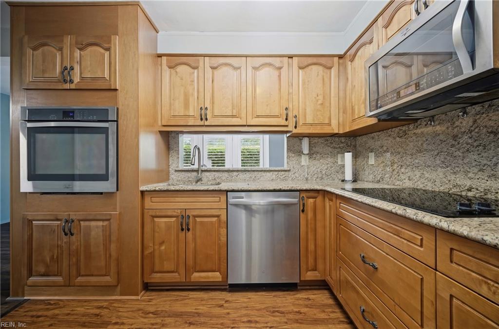 1008 Autumn Woods LN 104